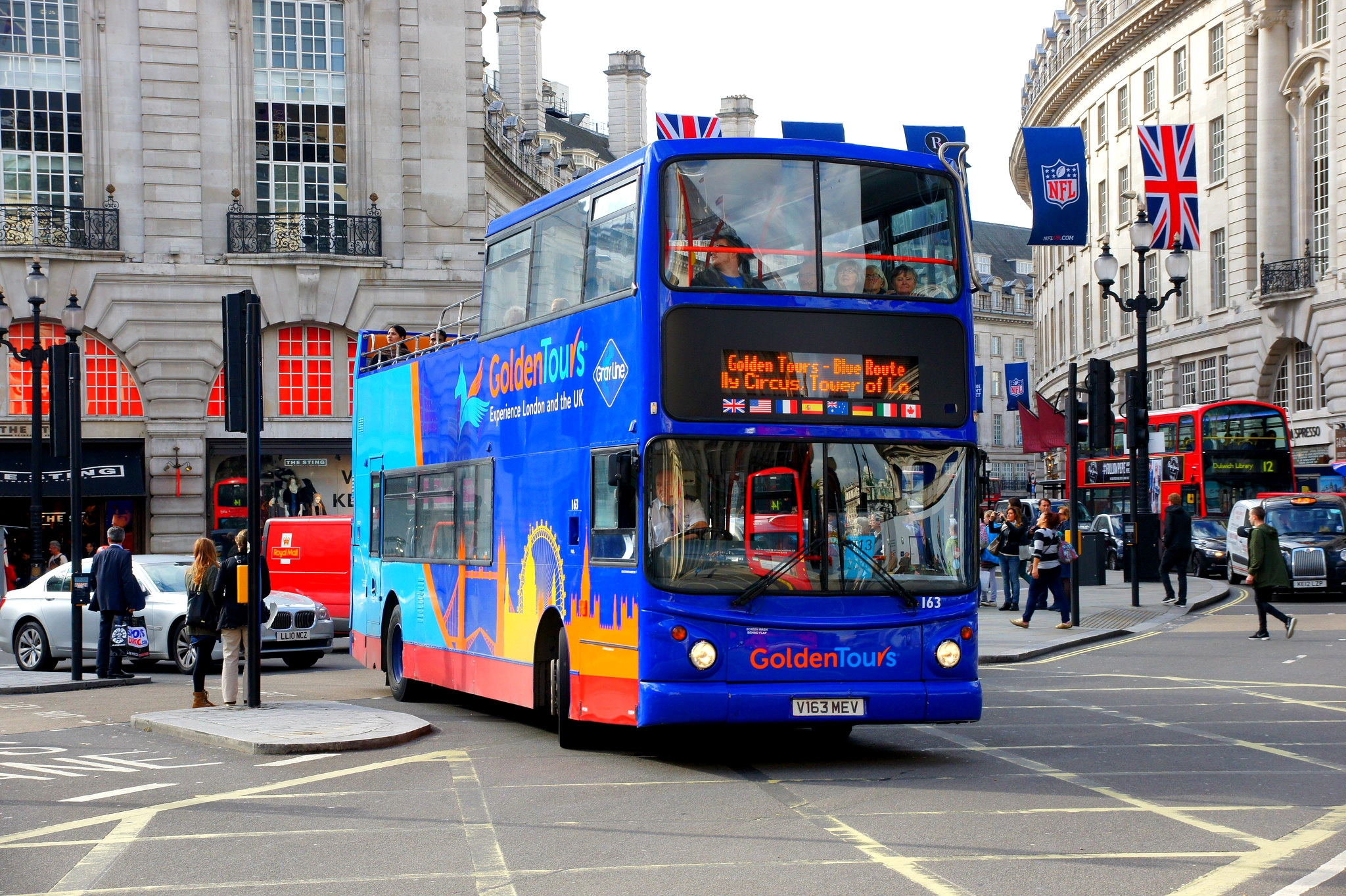 Hop-on, Hop-off London Bus Tour